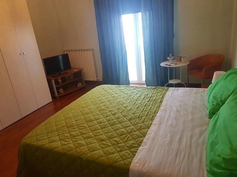 サン・ジョルジョ・イオーニコ Nonna Lucia Bed & Breakfast エクステリア 写真